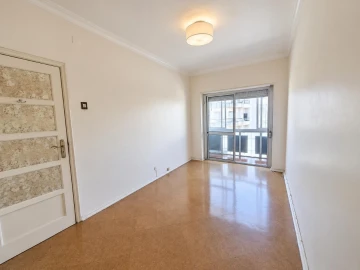 Apartamento T2 para Venda em Venteira