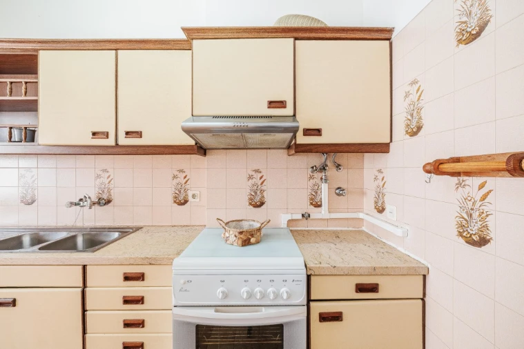 Apartamento T2 para Venda em Venteira Foto 20