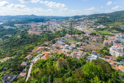 Moradia T6 para Venda em Venda do Pinheiro e Santo Estêvão das Galés