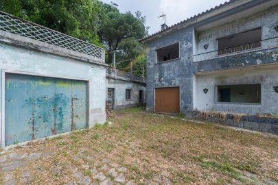 Moradia T6 para Venda em Venda do Pinheiro e Santo Estêvão das Galés