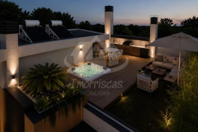 Moradia T4 para Venda em Santa Iria de Azoia, São João da Talha e Bobadela