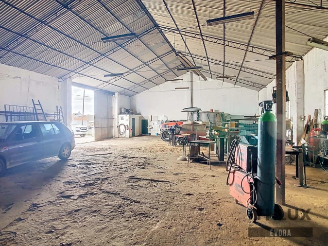 Armazém para Venda em Montoito Foto 4