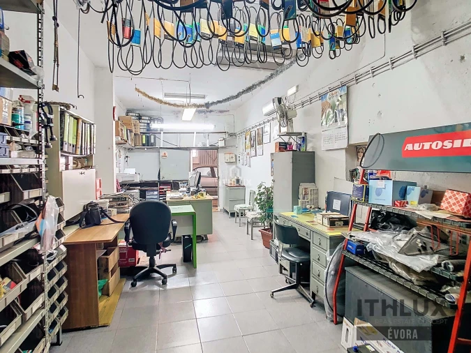 Armazém para Venda em Montoito Foto 9
