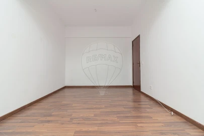 Apartamento T3 para Arrendamento em Vila Franca de Xira
