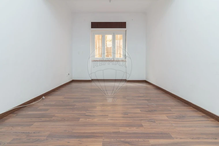 Apartamento T3 para Arrendamento em Vila Franca de Xira Foto 13