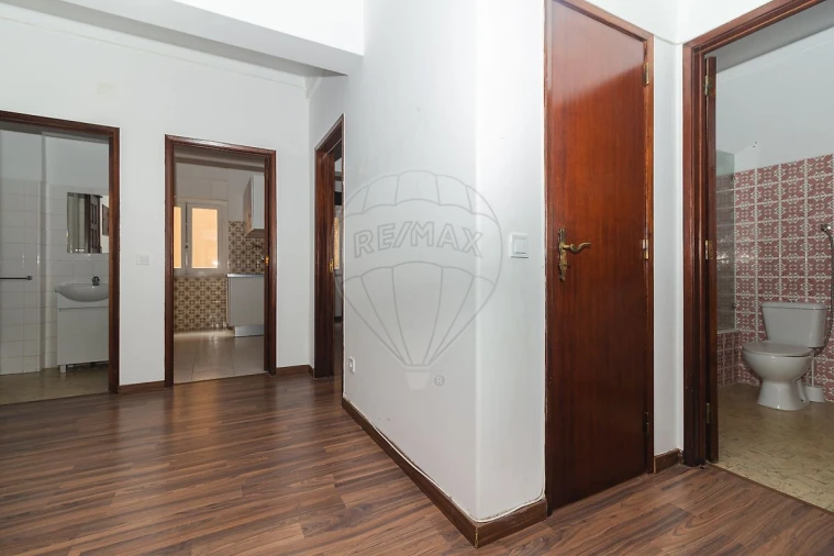 Apartamento T3 para Arrendamento em Vila Franca de Xira Foto 20