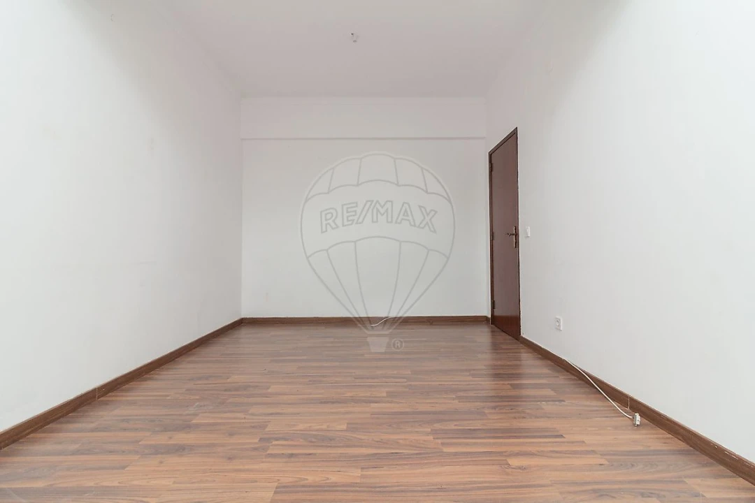 Apartamento T3 para Arrendamento em Vila Franca de Xira Foto 16