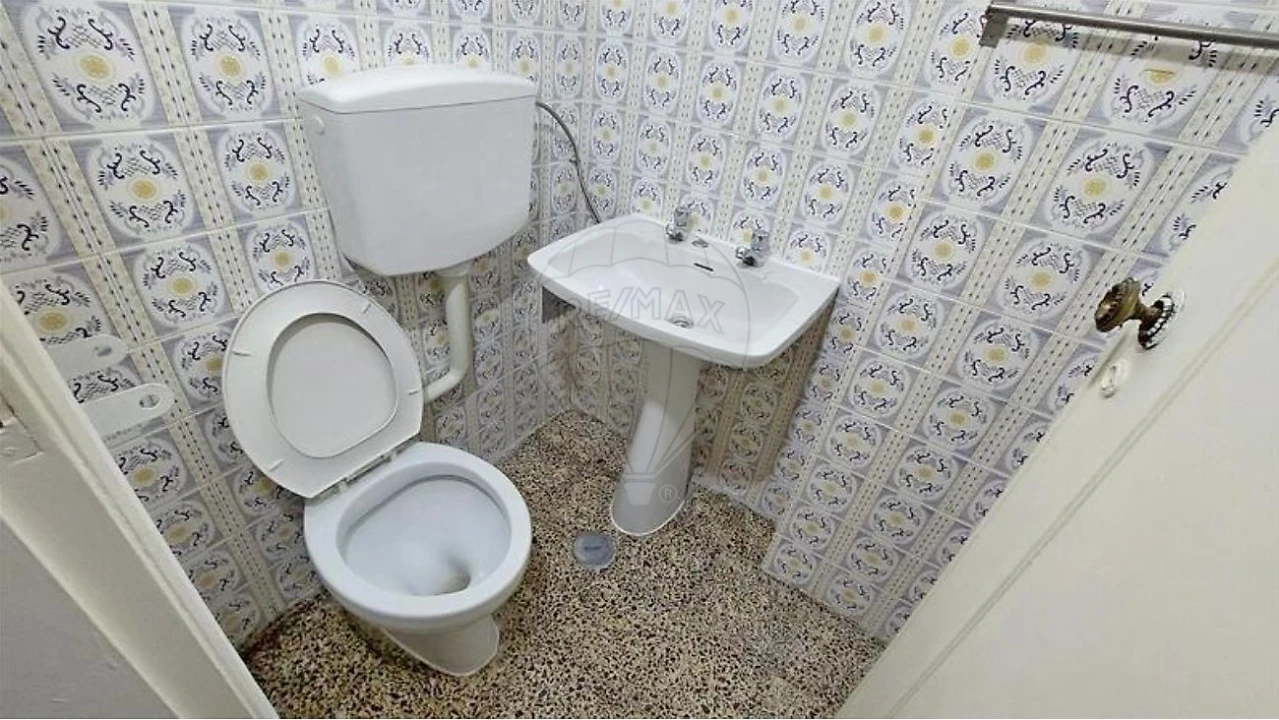 Apartamento T2 para Venda em Algueirão-Mem Martins Foto 16
