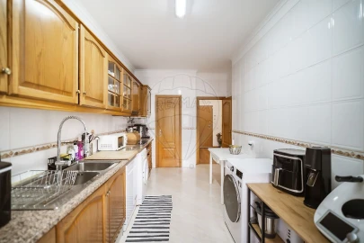 Apartamento T4 para Venda em Marvila, Ribeira Santarém, São Salvador, São Nicolau