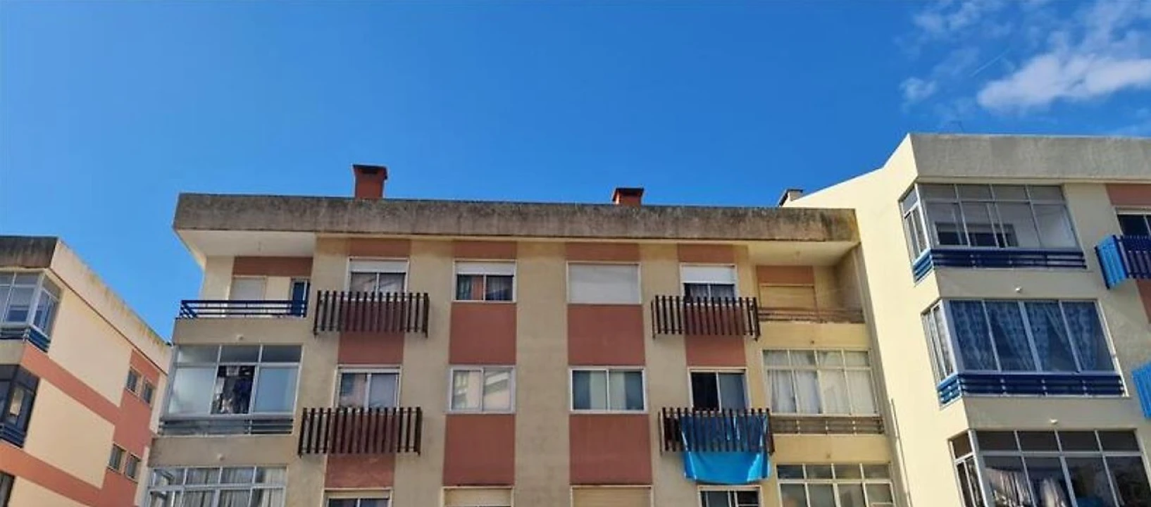Apartamento T2 para Venda em Agualva e Mira-Sintra Foto 3