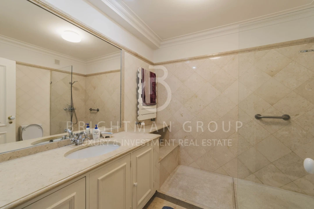 Apartamento T6 para Venda em Cascais e Estoril Foto 23