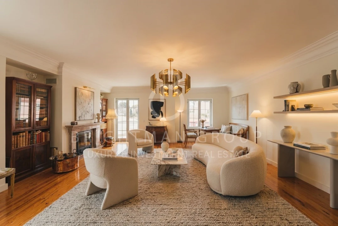 Apartamento T6 para Venda em Cascais e Estoril Foto 1