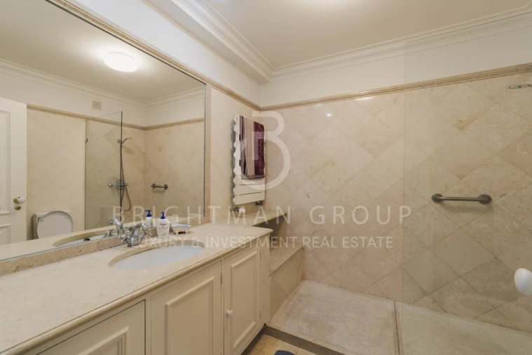 Apartamento T6 para Venda em Cascais e Estoril Foto 23