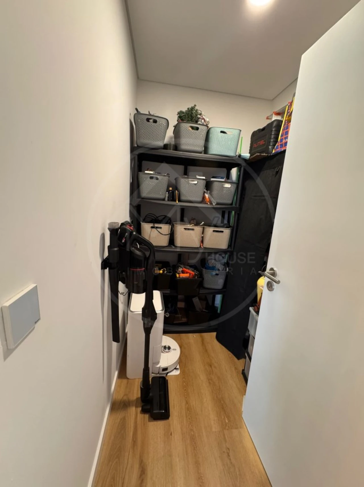 Apartamento T2 para Venda em Estreito de Camara de Lobos Foto 10
