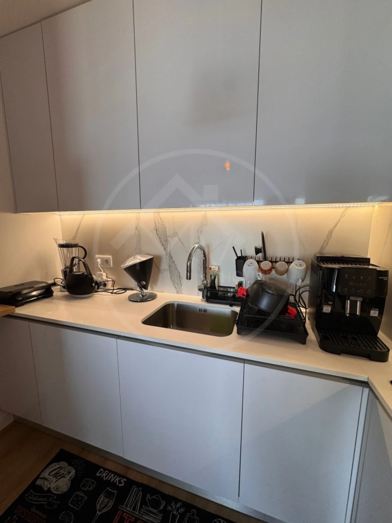 Apartamento T2 para Venda em Estreito de Camara de Lobos Foto 11