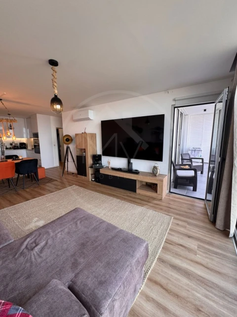 Apartamento T2 para Venda em Estreito de Camara de Lobos