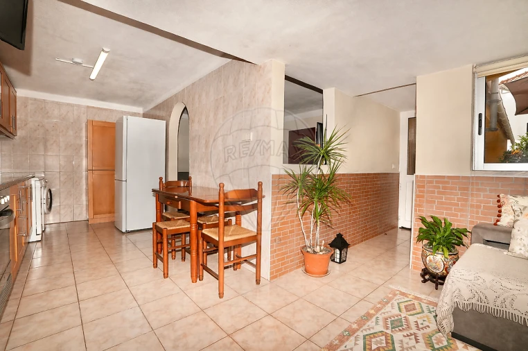 Moradia T2 para Venda em Santa Iria de Azoia, São João da Talha e Bobadela Foto 6