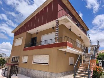 Moradia T3 para Arrendamento em Mafra