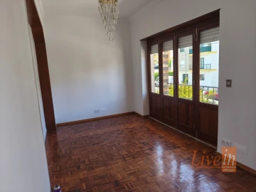 Moradia T3 para Arrendamento em Mafra