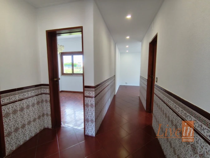 Moradia T3 para Arrendamento em Mafra Foto 5