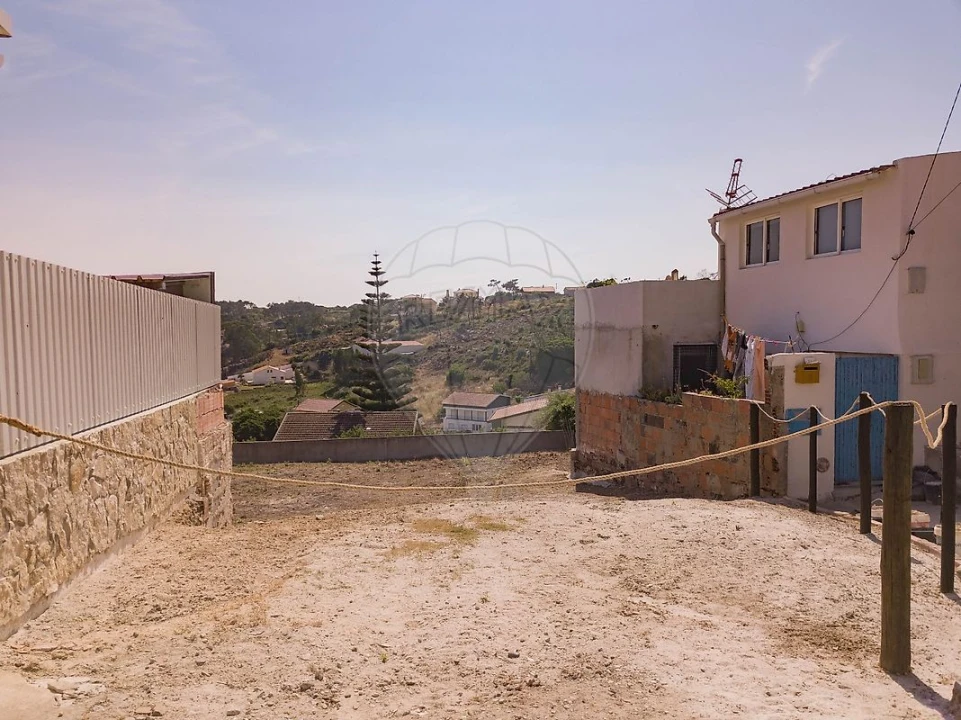 Moradia T2 para Venda em A dos Cunhados e Maceira Foto 11
