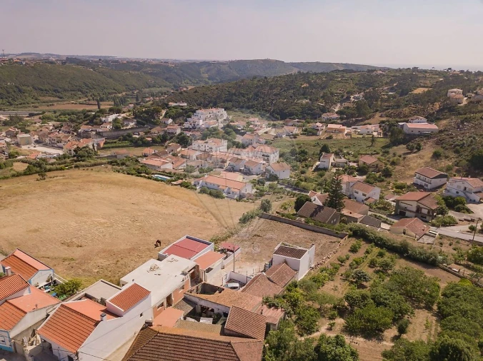 Moradia T2 para Venda em A dos Cunhados e Maceira Foto 2