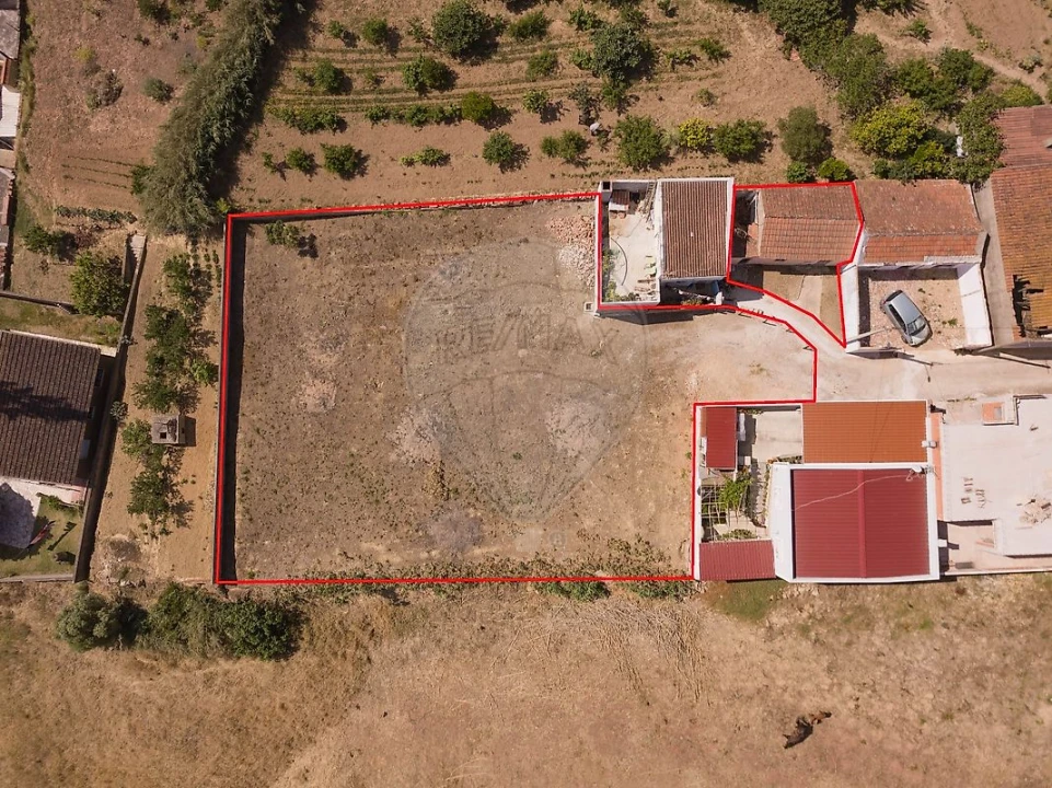 Moradia T2 para Venda em A dos Cunhados e Maceira Foto 10