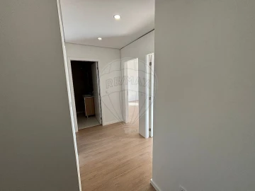 Apartamento T2 para Arrendamento em Ovar, São João, Arada e São Vicente de Pereira Jusã