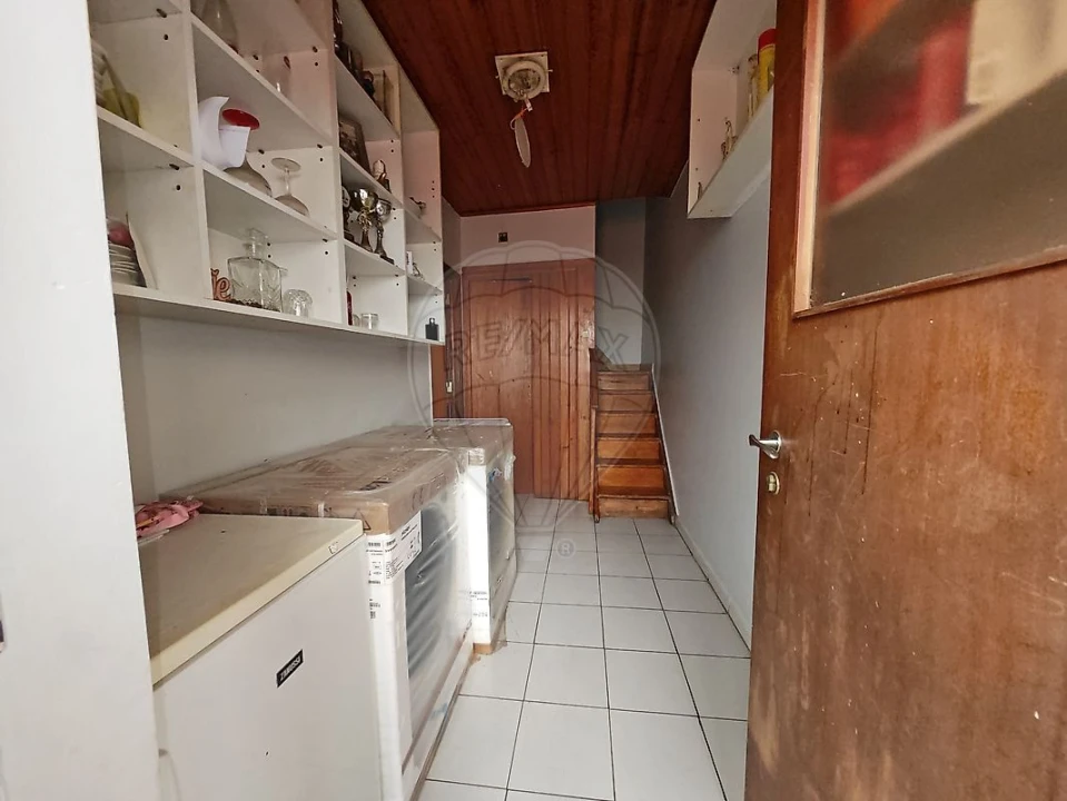 Prédio para Venda em Encosta do Sol Foto 25