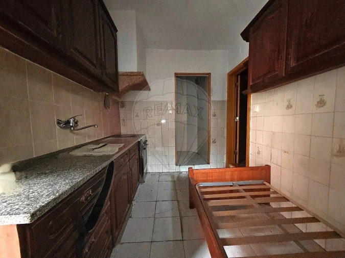 Prédio para Venda em Encosta do Sol Foto 12