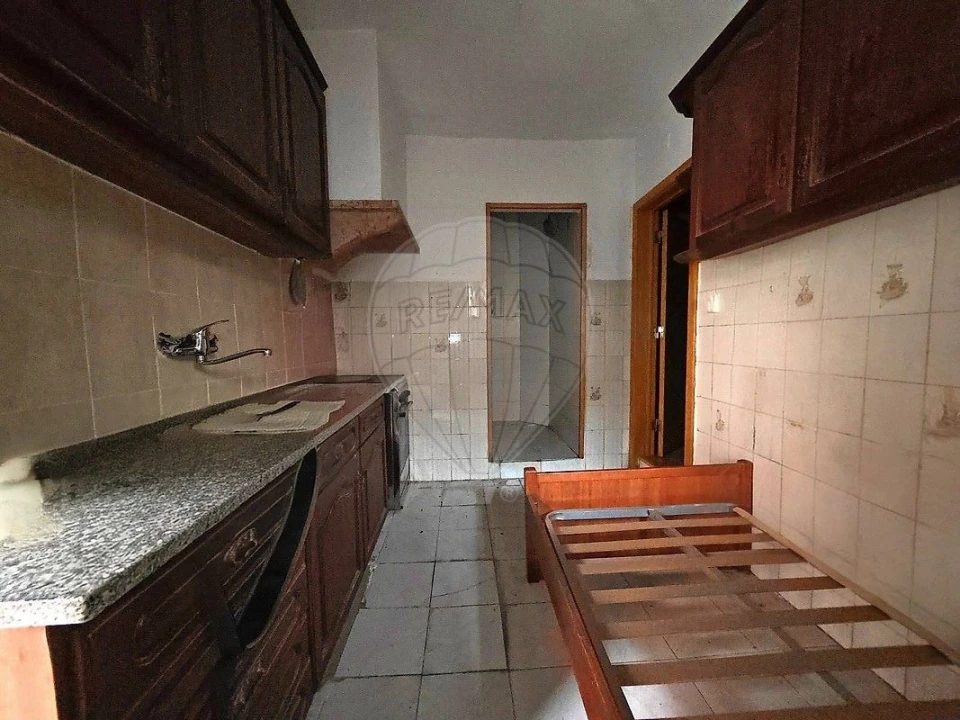 Prédio para Venda em Encosta do Sol Foto 12