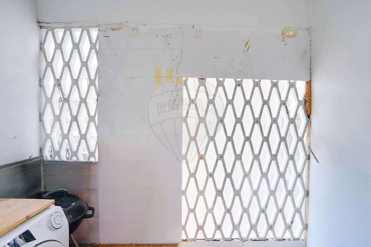 Apartamento T1 para Venda em Vila Franca de Xira Foto 3