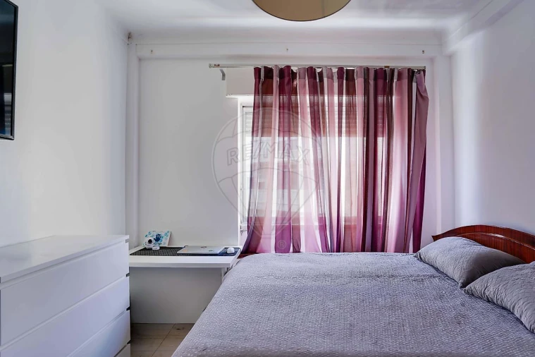 Apartamento T1 para Venda em Vila Franca de Xira Foto 22