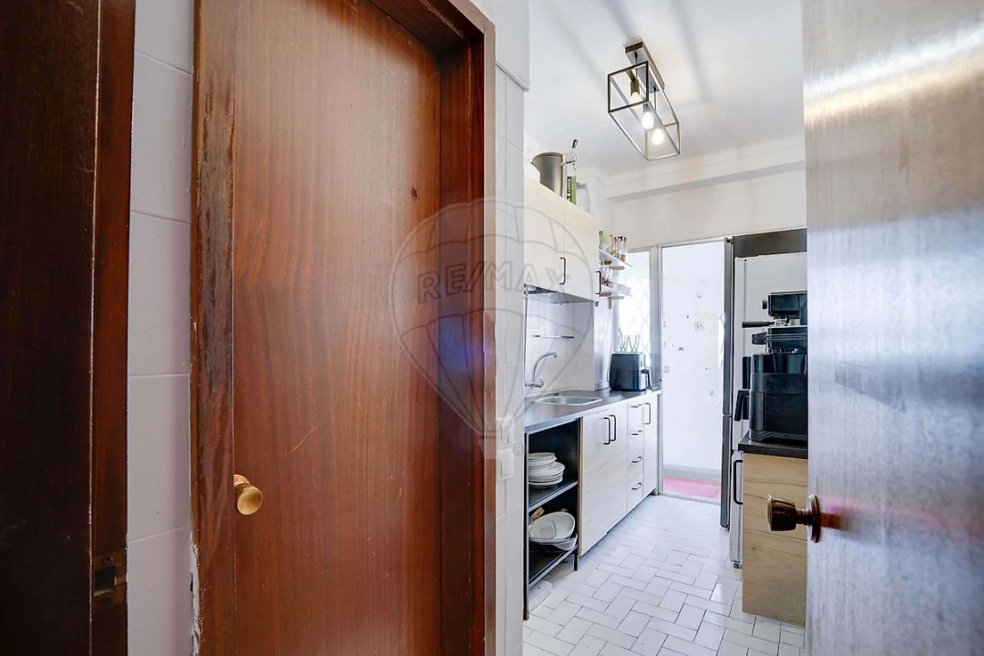 Apartamento T1 para Venda em Vila Franca de Xira Foto 2