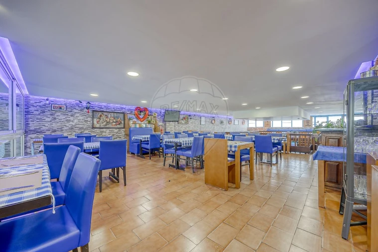 Negócio para Venda em Cedofeita, Santo Ildefonso, Sé, Miragaia, São Nicolau e Vitória Foto 12