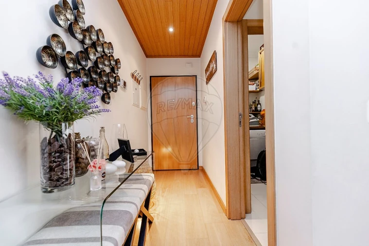 Apartamento T2 para Venda em Aveiras de Cima Foto 30
