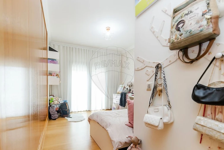 Apartamento T2 para Venda em Aveiras de Cima Foto 5