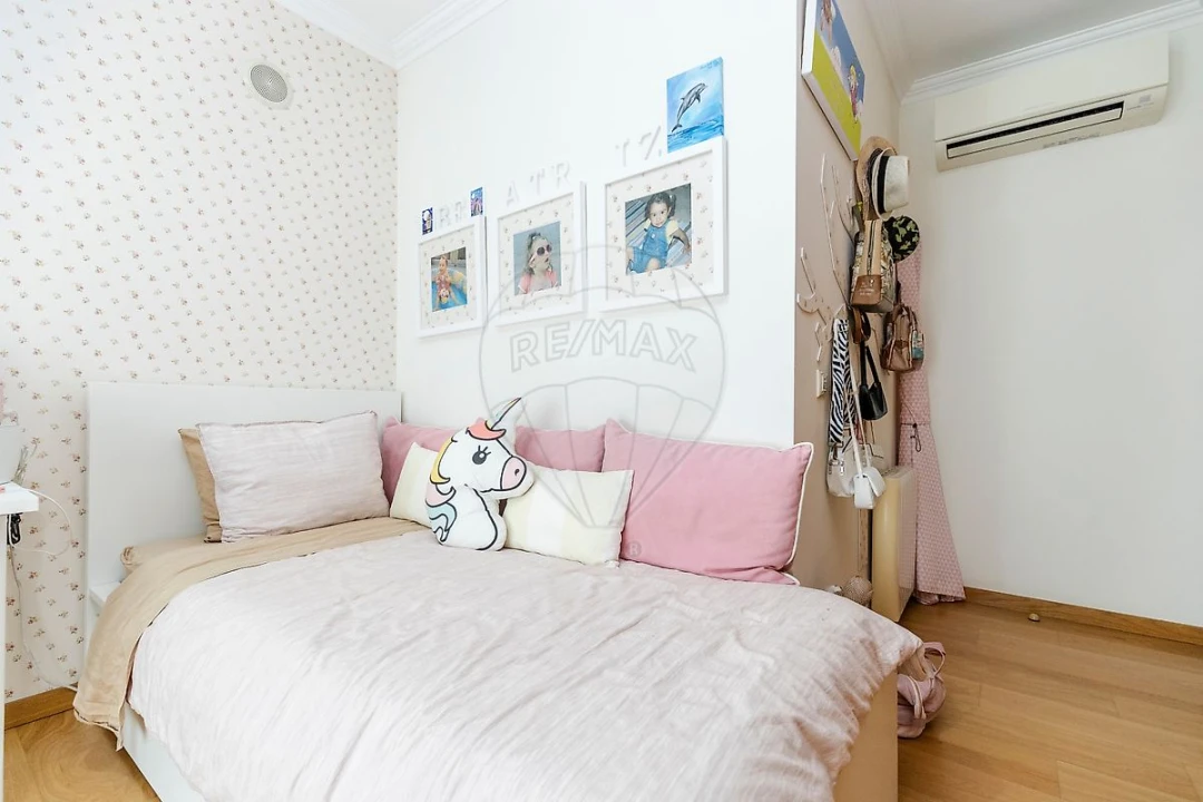 Apartamento T2 para Venda em Aveiras de Cima Foto 4