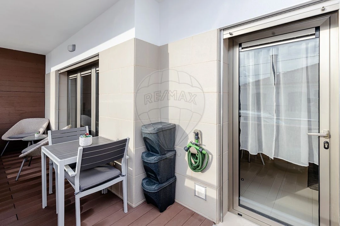 Apartamento T2 para Venda em Aveiras de Cima Foto 22