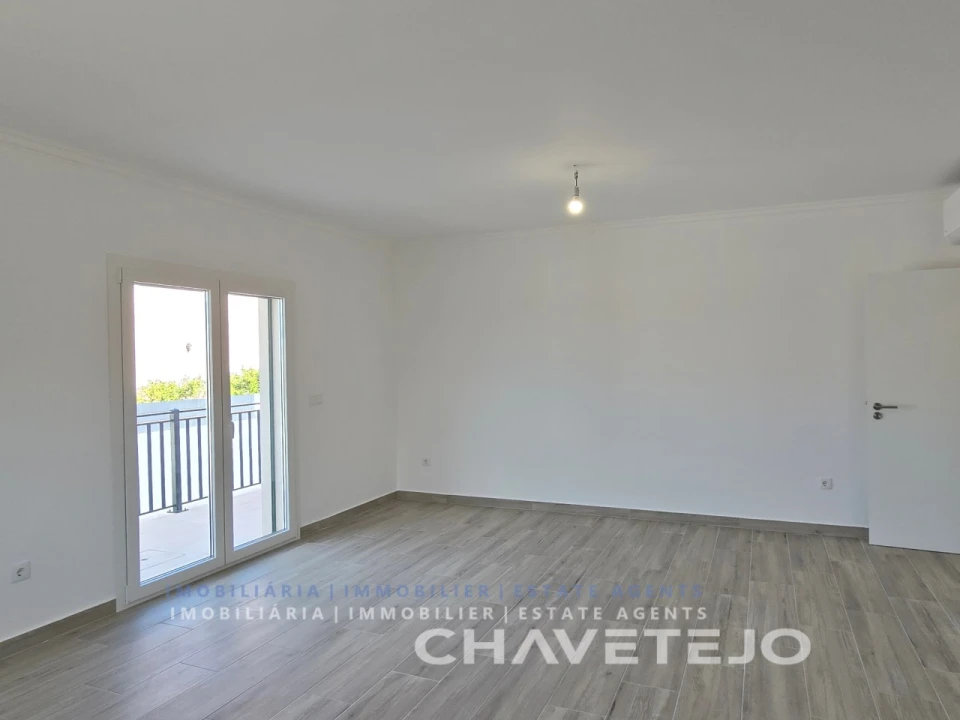 Moradia T3 para Venda em São Pedro de Tomar Foto 17