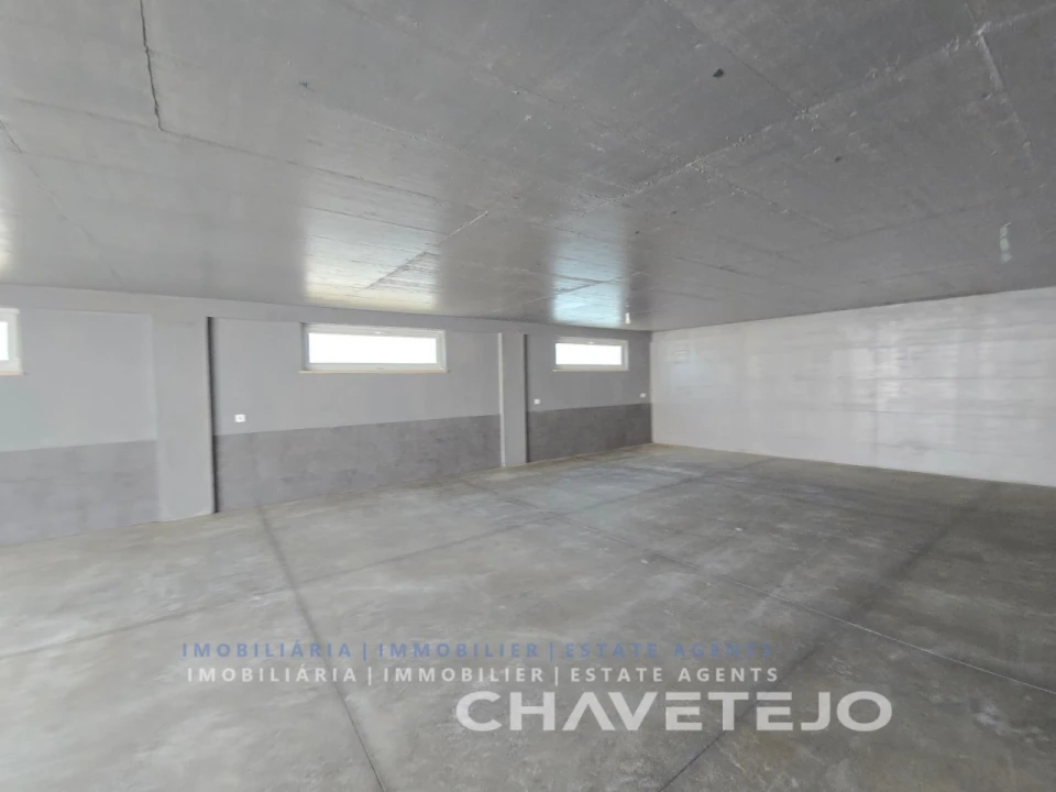 Moradia T3 para Venda em São Pedro de Tomar Foto 34