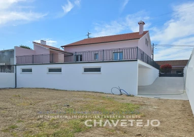 Moradia T3 para Venda em São Pedro de Tomar