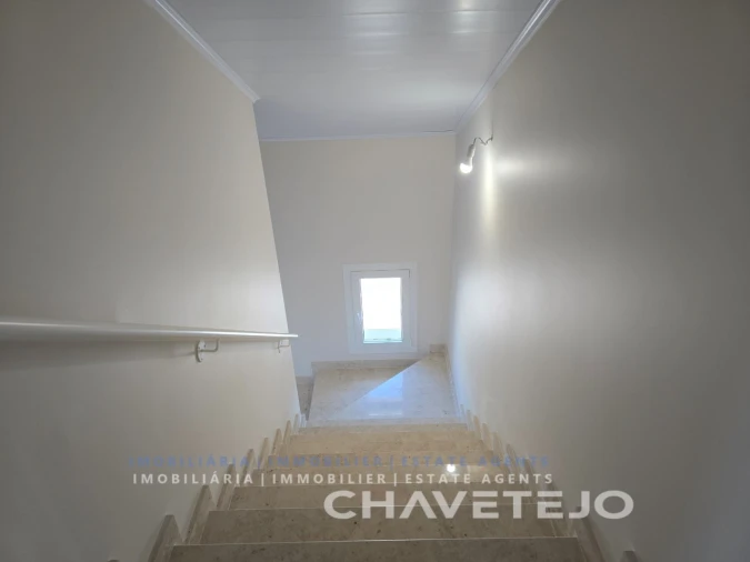 Moradia T3 para Venda em São Pedro de Tomar Foto 31