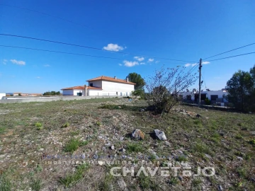 Terreno para Venda em São João Baptista e Santa Maria dos Olivais