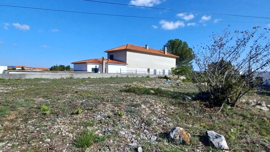 Terreno para Venda em São João Baptista e Santa Maria dos Olivais