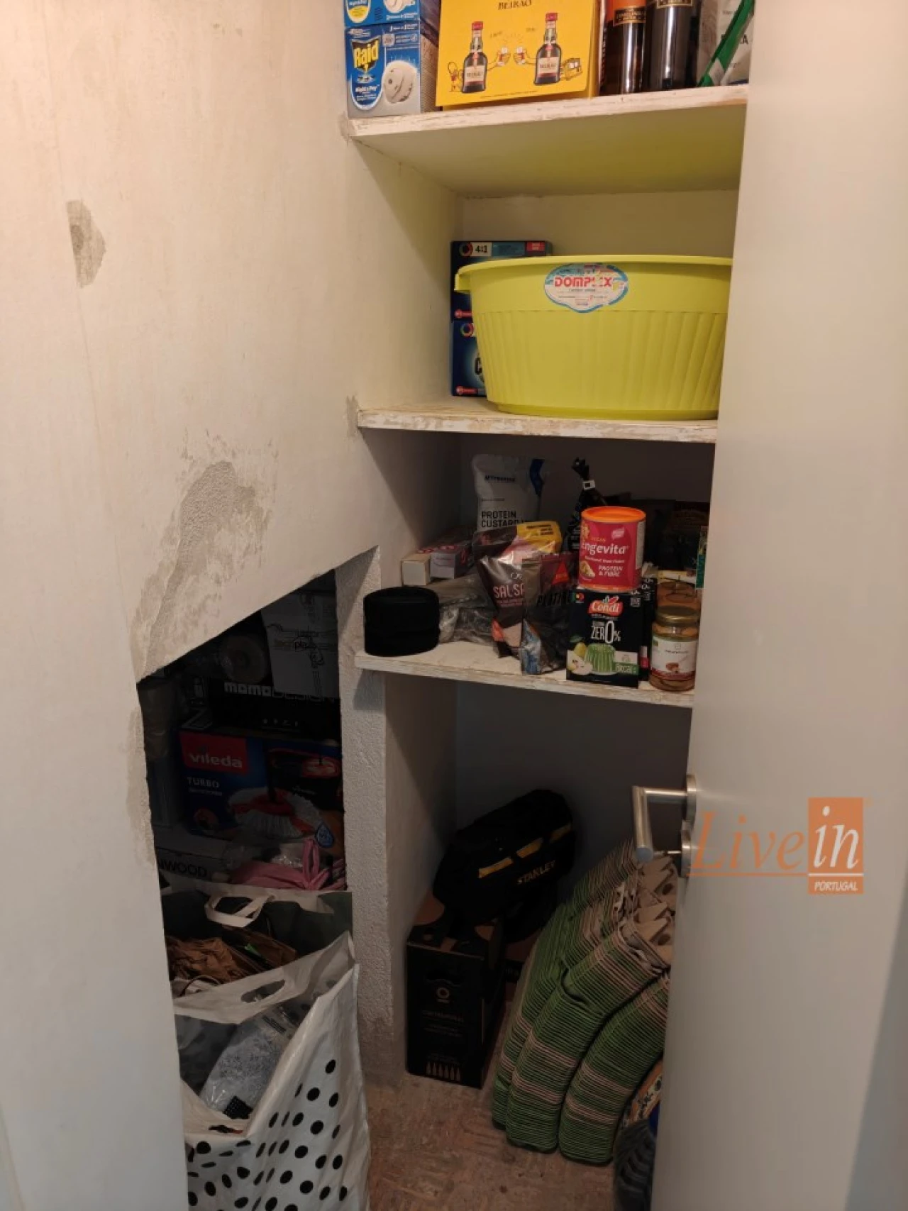 Apartamento T1 para Venda em Rio de Mouro Foto 9