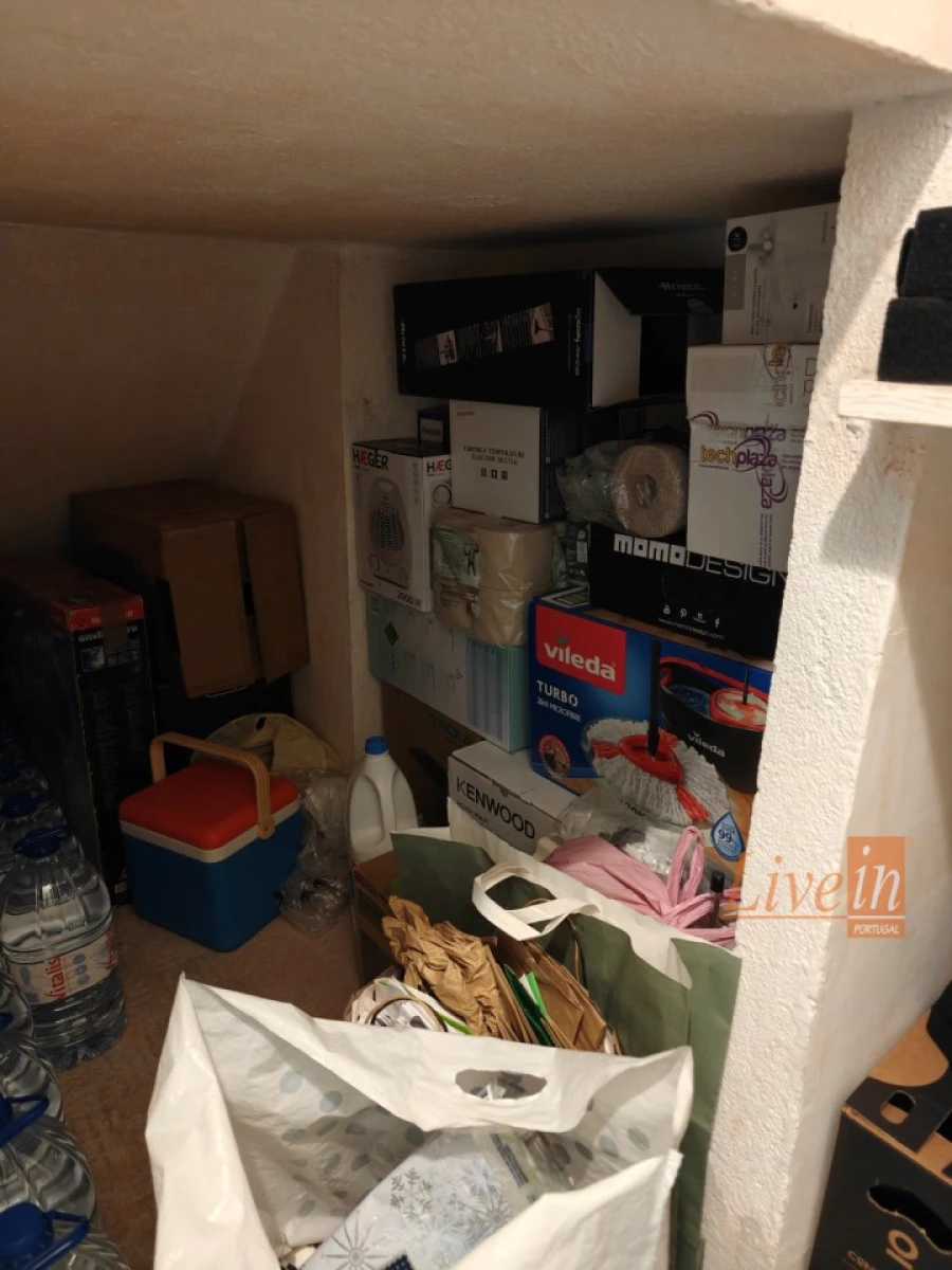 Apartamento T1 para Venda em Rio de Mouro Foto 10