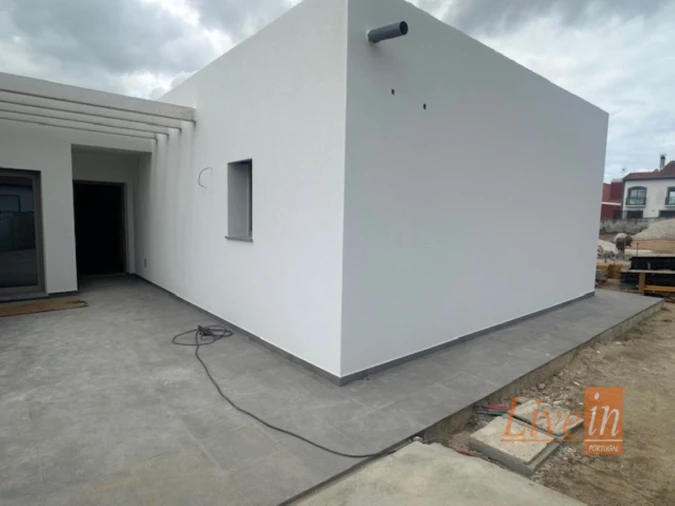 Moradia T3 para Venda em Silveira Foto 27