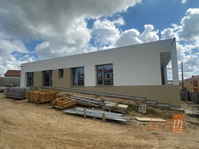 Moradia T3 para Venda em Silveira Foto 30