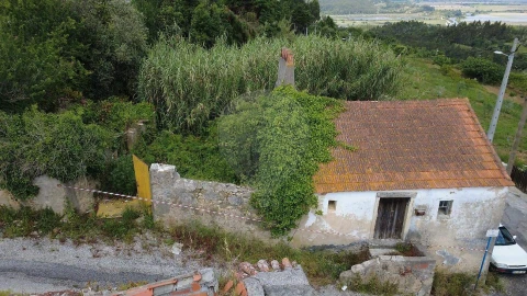 Moradia T3 para Venda em Abrunheira, Verride e Vila Nova da Barca